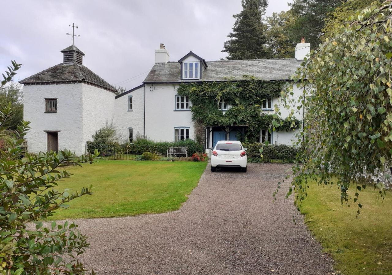 Castell Madoc Cottages Lower Chapel 外观 照片