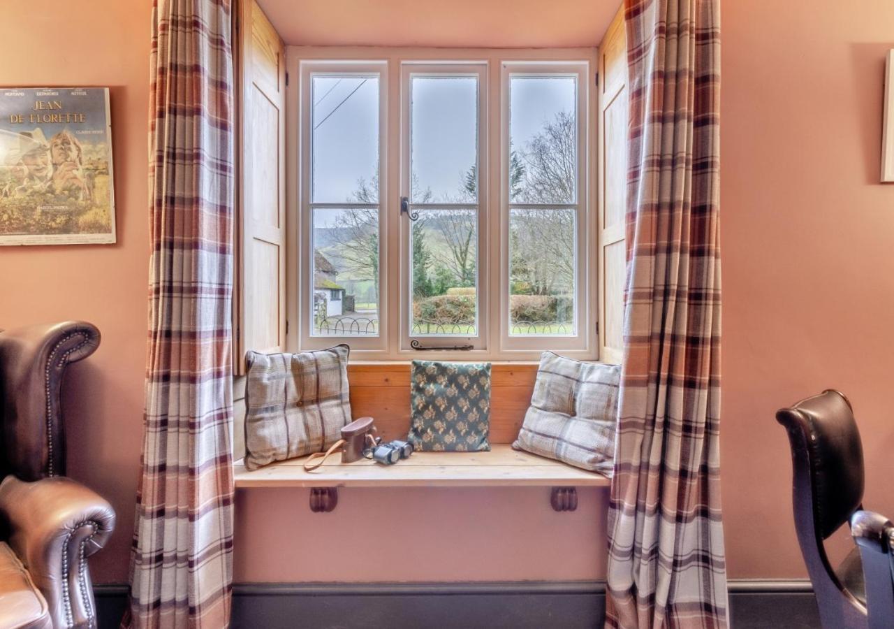 Castell Madoc Cottages Lower Chapel 外观 照片