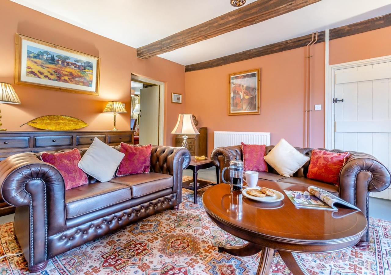 Castell Madoc Cottages Lower Chapel 外观 照片