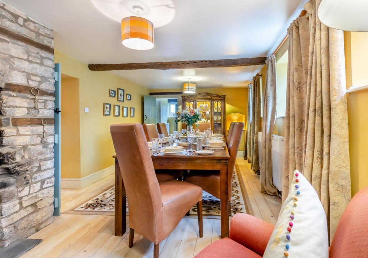 Castell Madoc Cottages Lower Chapel 外观 照片